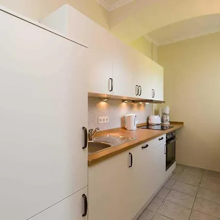 Apartment Dora App 01